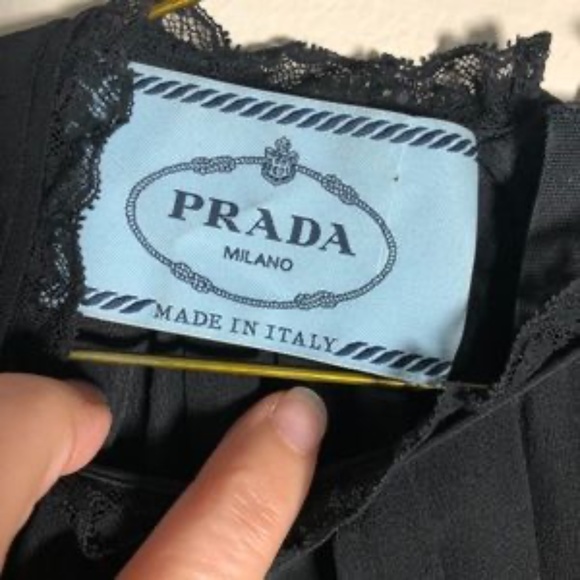 Prada ruffled lace-trimmed silk crepe de Chine -- EU44 - Picture 2 of 6